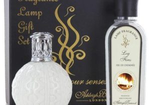 Fragrance Lamp - Premium Boxed Gift Set - Cosy Knit & Log Fires