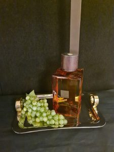 Ylang Ylang & Amber - Extra Large Amber Glass Reed Diffuser - 2200ml