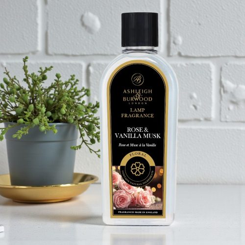 'Rose & Vanilla Musk' Fragrance Oil