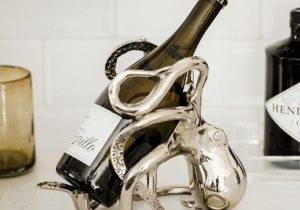 Octopus Design Wine Bottle Holder - Chrome Base