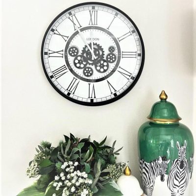 Wall Clock, Glass Face, Battery Operated