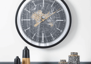 Wall Clock, Glass Face, Battery Operated, Round Design