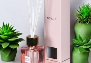 'Blush' Scented Reed Diffuser - Glass Bottle - 500ml