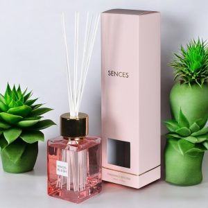 'Blush' Scented Reed Diffuser - Glass Bottle - 500ml
