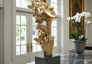 Statue 'Gold Face Lady' Antique Gold